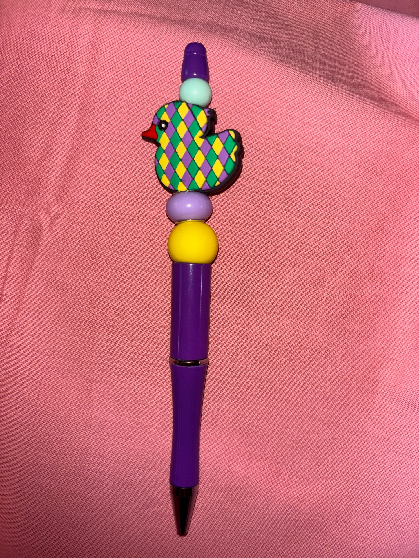 Ready to ship pen-checkers duck/purple