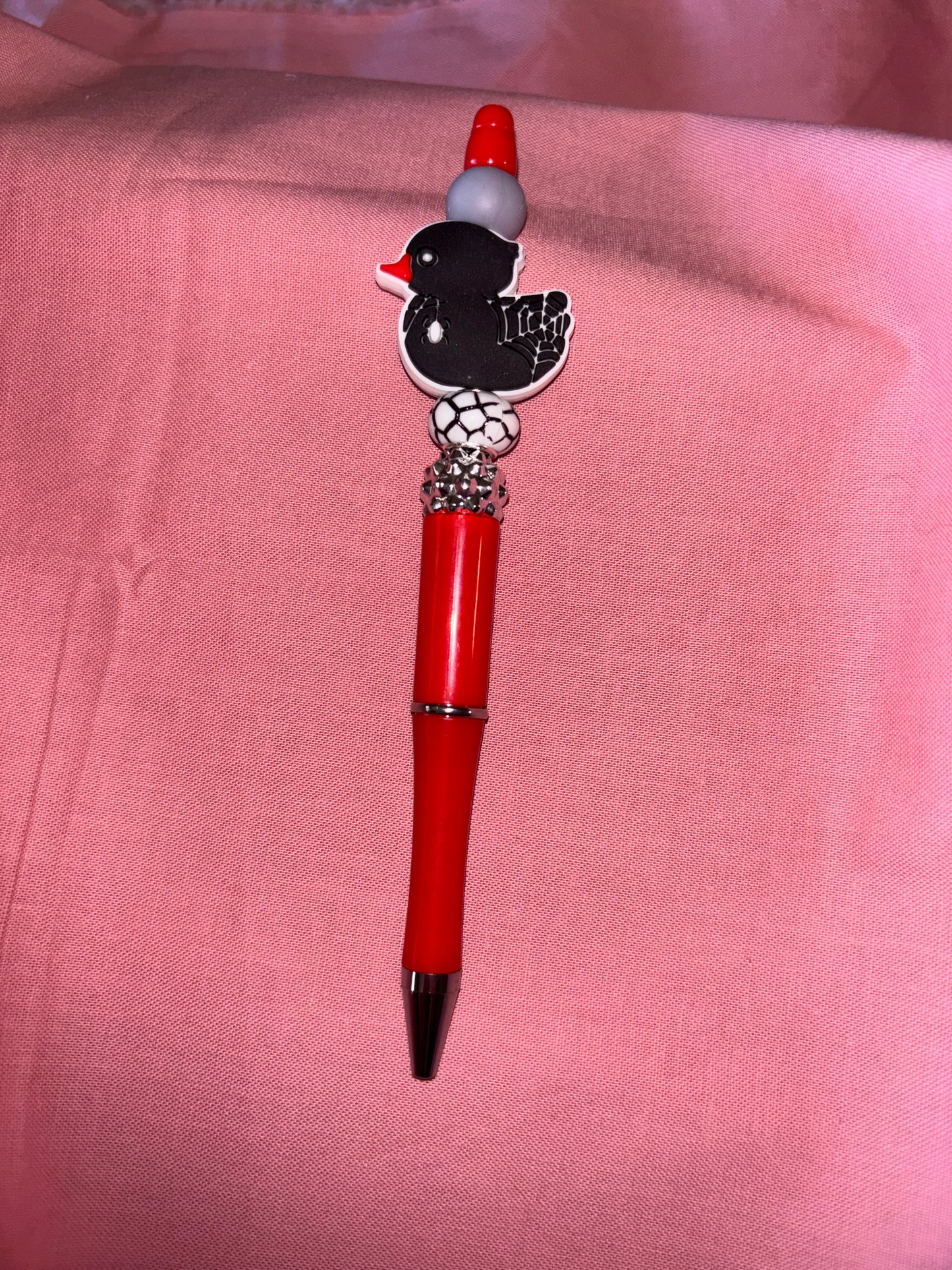 Ready to ship pen-spider web -duck/red